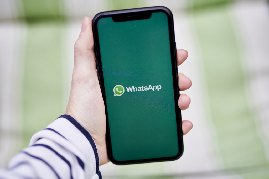 유럽 ​​이후 WhatsApp은 경쟁 AI 회사가 브라질에서 챗봇을 제공하도록 허용합니다.
