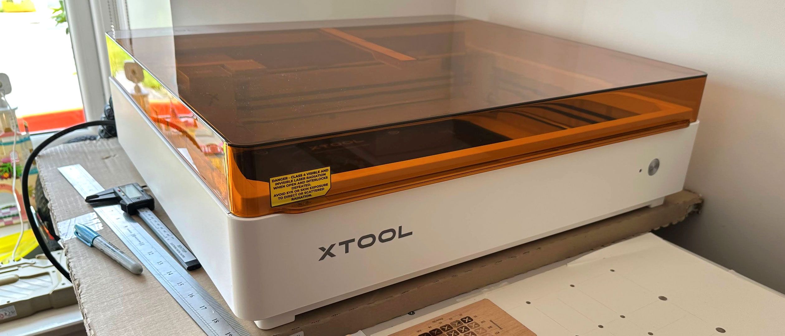xTool M2 컬러 공예 레이저 각인기 리뷰: 개선된 프린트 헤드와 포지셔닝 카메라, 더 저렴해진 가격